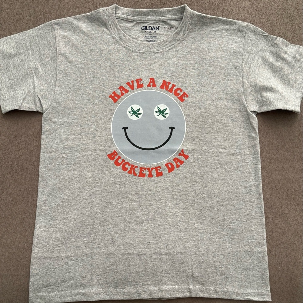 ⭕️🏈🏟  OSU Ohio State Buckeyes Kids t-shirt